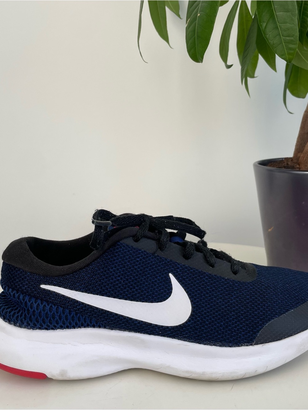 Women Size 8 Nike Flex Experience RN 7 Sneakers Navy Blue Black White Shoes
